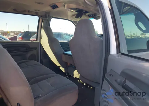 2003 Ford Excursion Xlt из США, поврежденный, VIN 1FMNU40L23EB57138